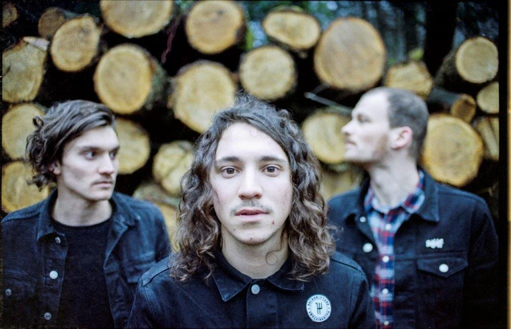 PACESHIFTERS stream new album 'Waiting To Derail' 