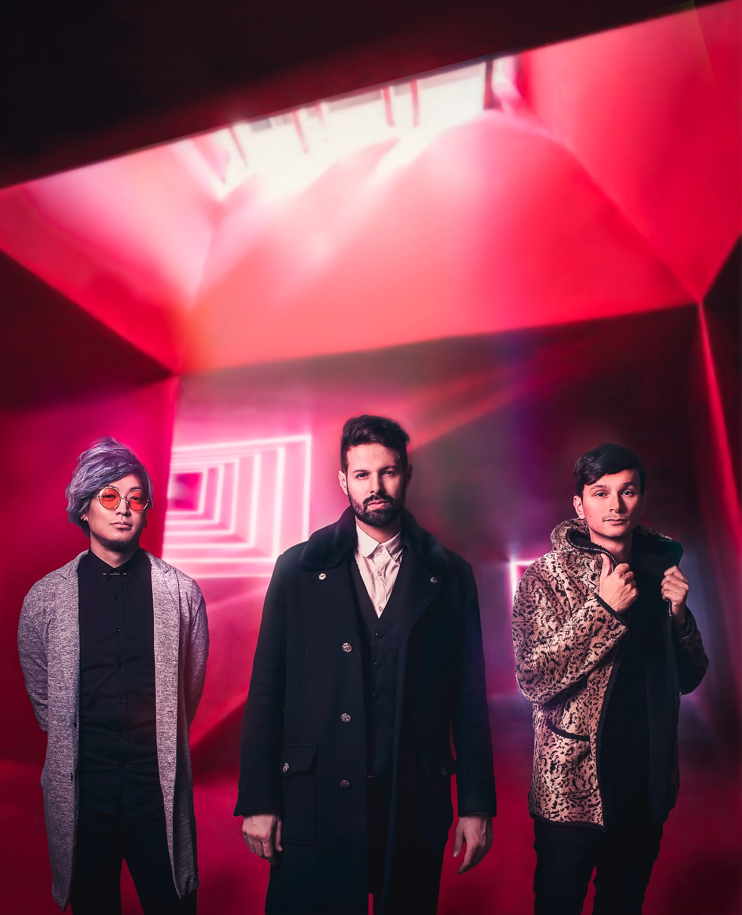 Alt/pop/rock trio MERGE release new EP Touch & stream new video