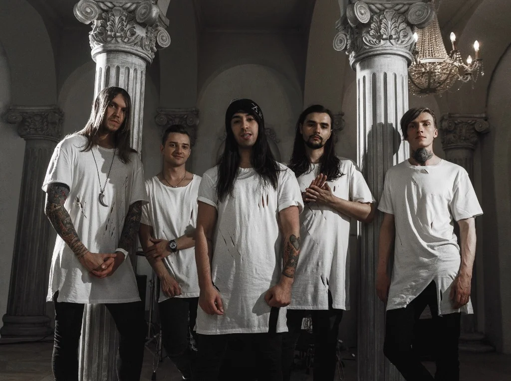 SHREZZERS release new single and video ‘E.M.O.J.I.Q.U.E.E.N’ featuring Jared Dines