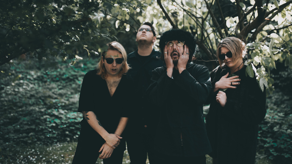 PHOXJAW announce new EP, release video, and sign to Hassle Records