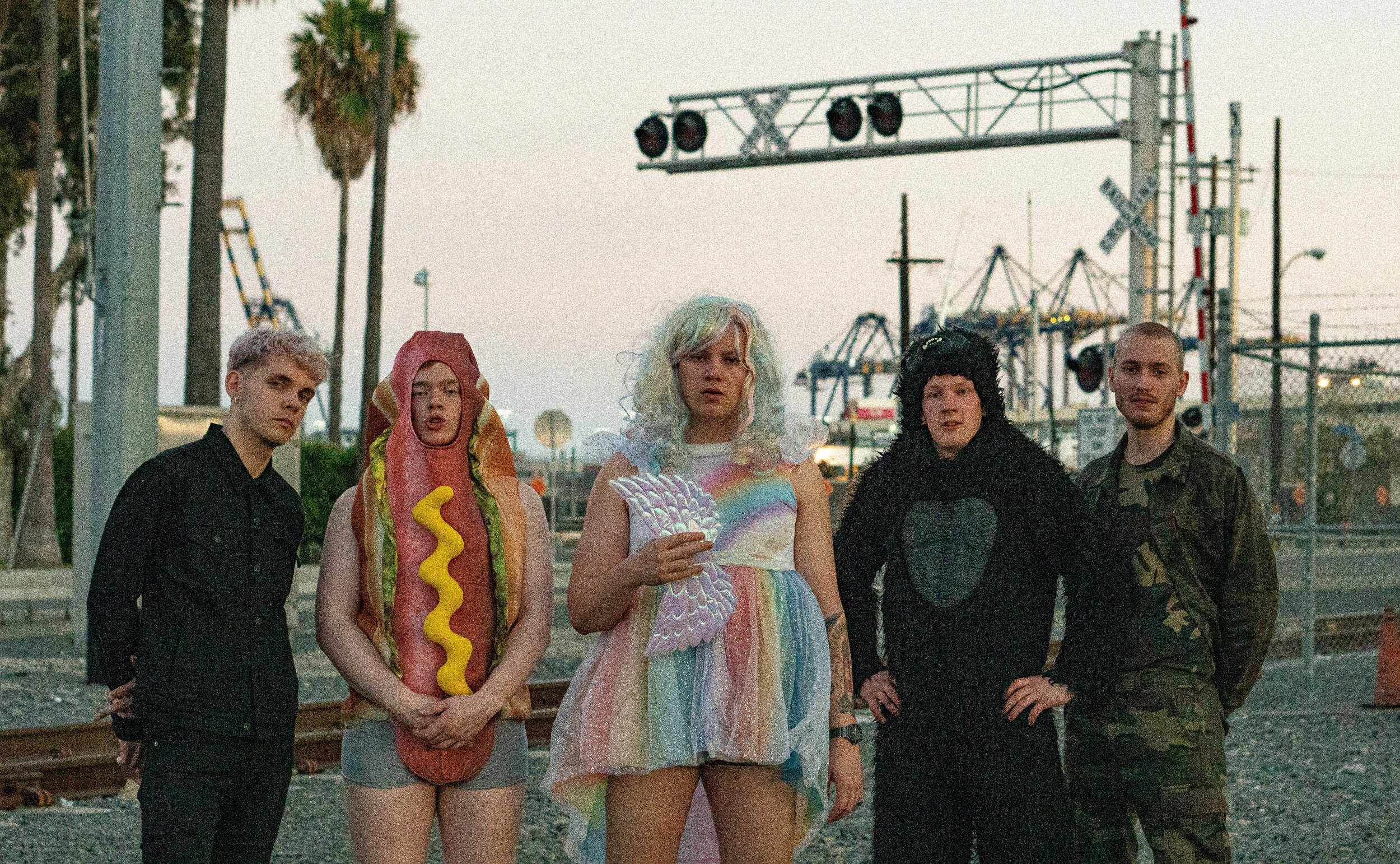 Norwegian punks LÜT stream new single 'Homme Fatale'