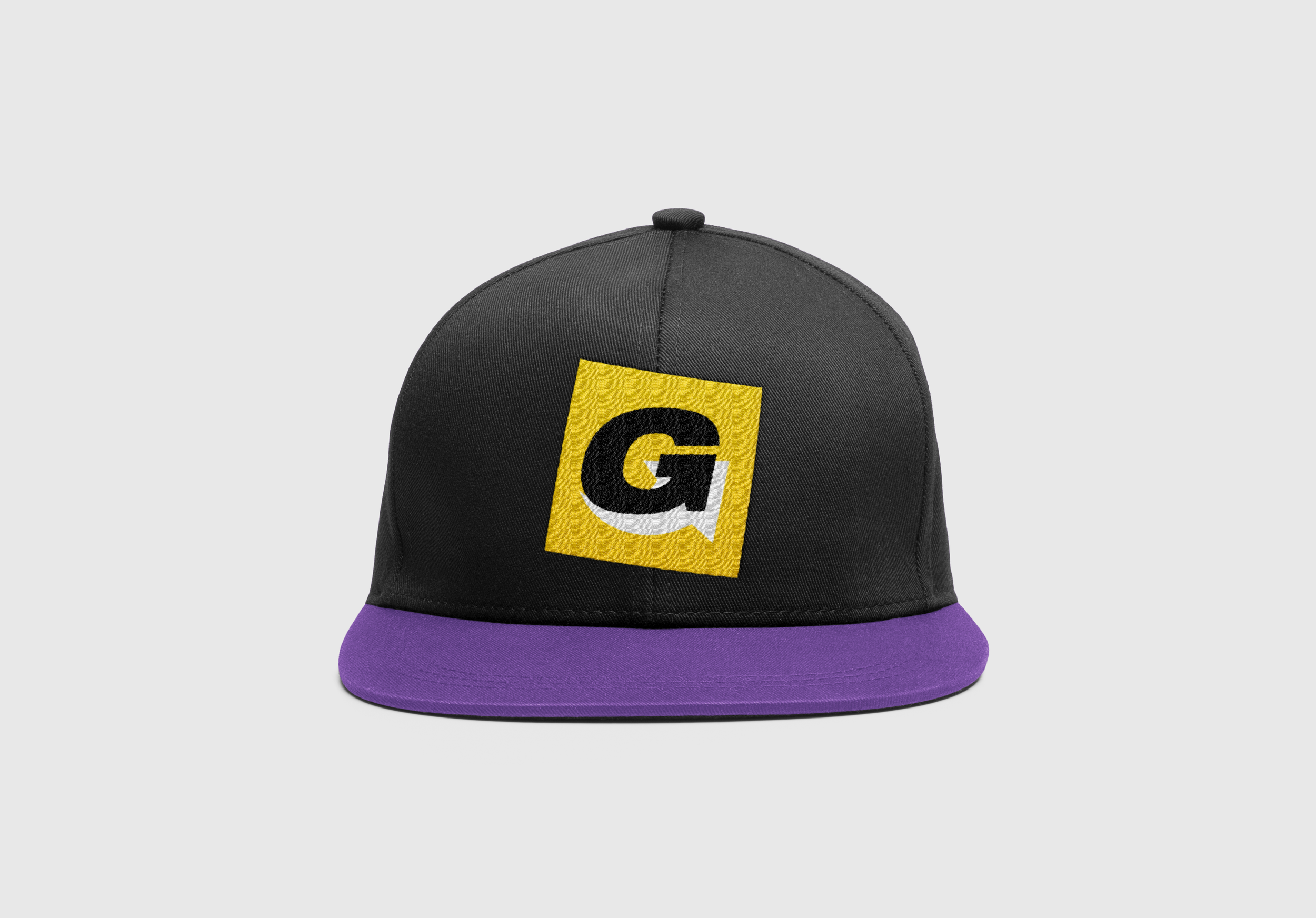 Snapback Cap PSD MockUp.png