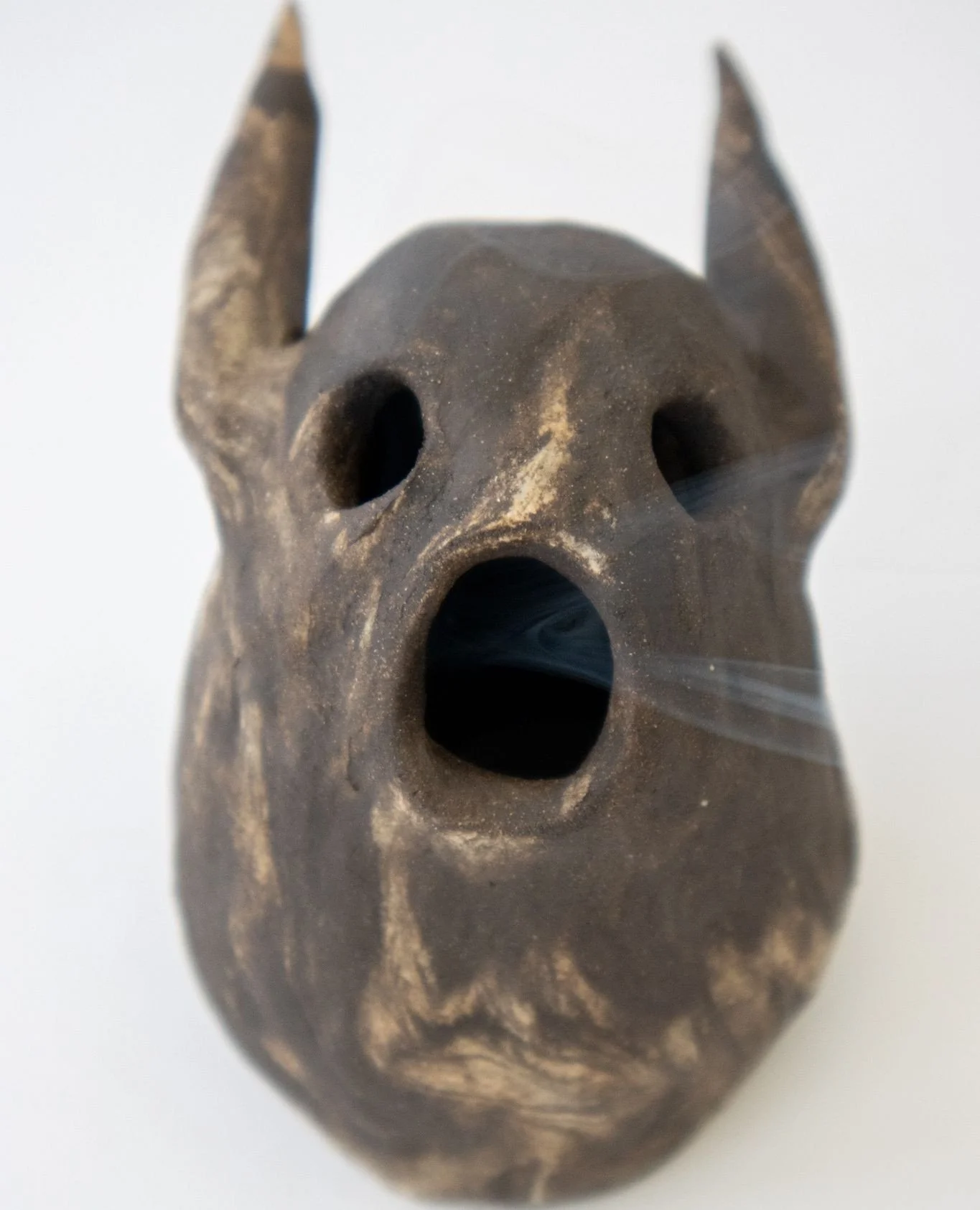 I know many of you have been waiting for new Monster Incense Burners so here you go! This is one of six new Incense Burners from my new Spring Collection and it's just beautiful, don't you think?⁠
⁠
Find the full collection at www.rachelpresswood.co.