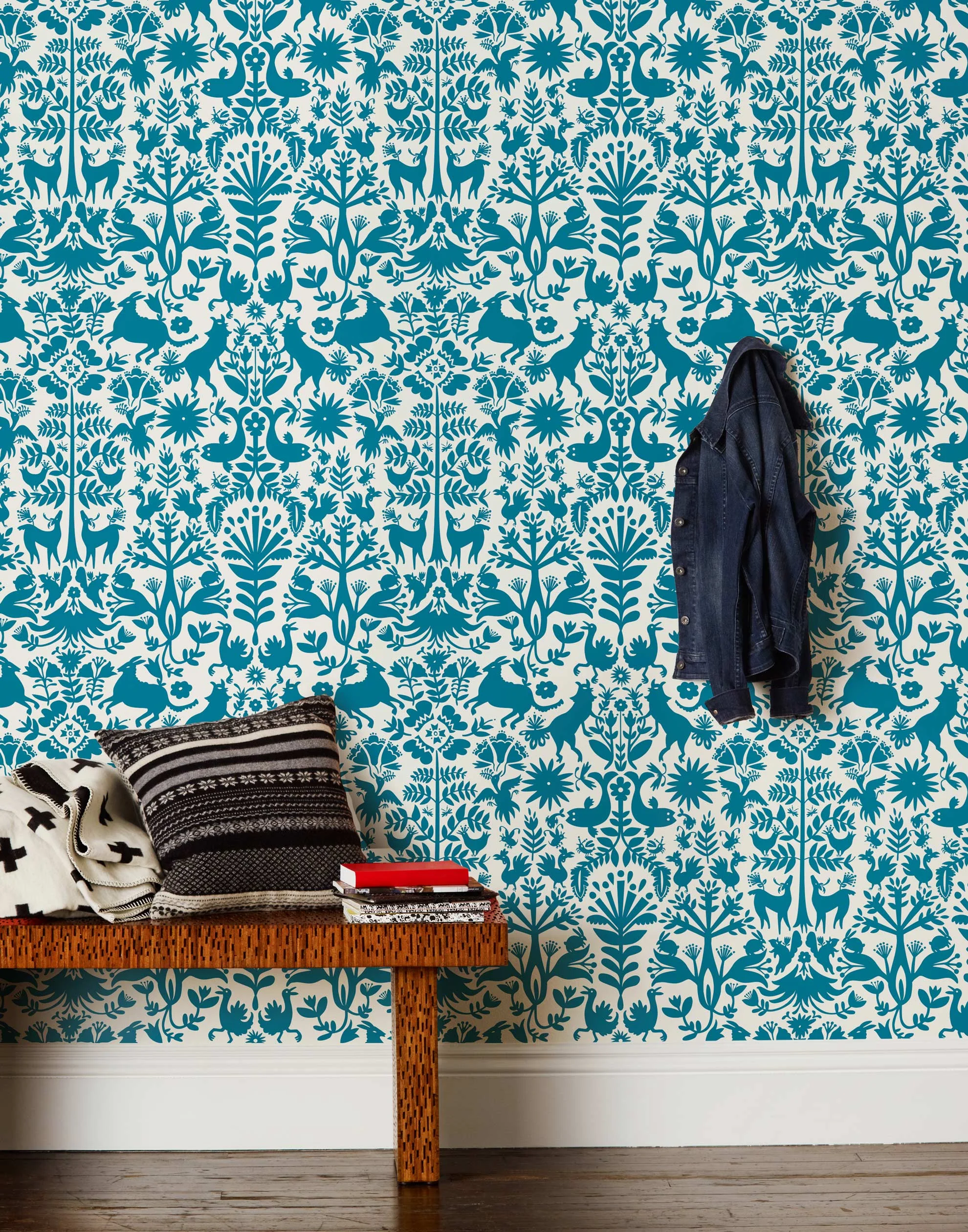 HW_EMC015_Otomi_Turquoise_Room_web.jpg