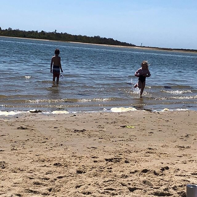 These two crazy kids actually went into the water today ..... OMG!  Don&rsquo;t be crazy and miss Claudia&rsquo;s 8a PiYo class tomorrow!  Special start time at 8a done by 8:45!  Start your holiday weekend off STRONG!
.
.
.
.
.
.
.
#blockisland #virt