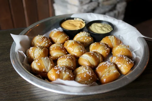 Madison Pour House, pubs in Albany, photo 4 of 7