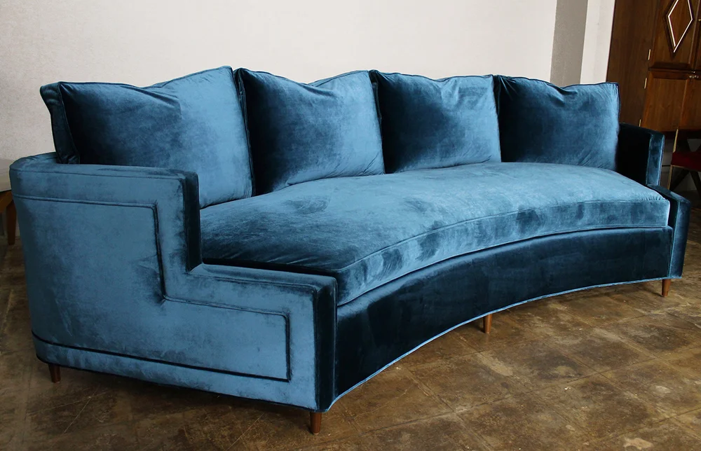 1-curvedsofa.jpg