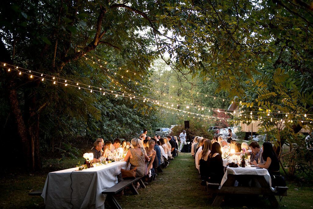 Dinner al Fresco. Photo: Rebecca Bundschuh