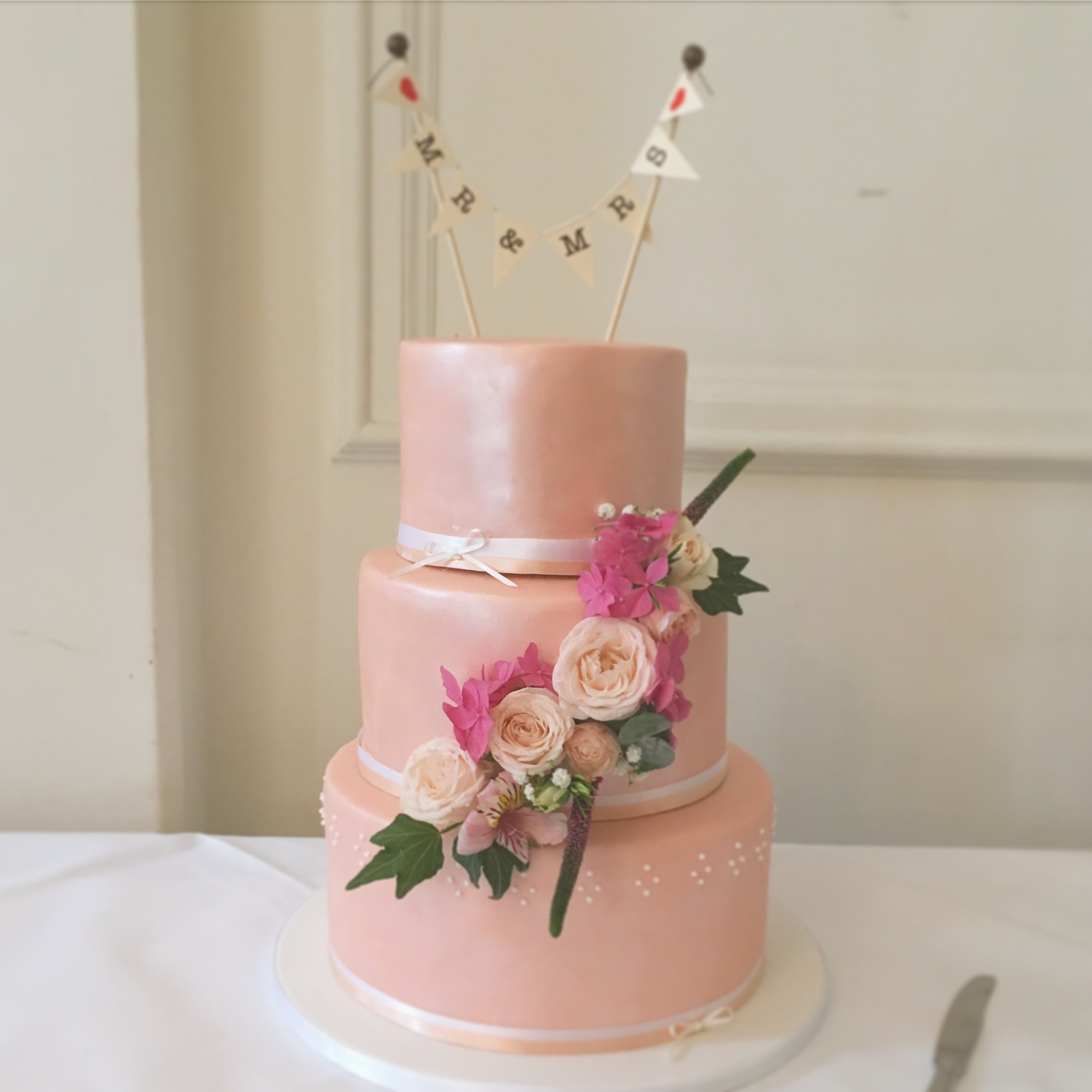 Peach Shine Wedding Cake
