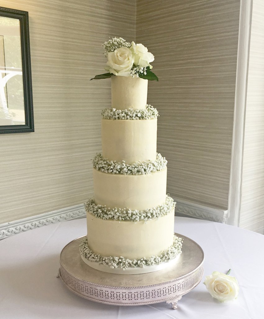 Gypsophila garland buttercream wedding cake