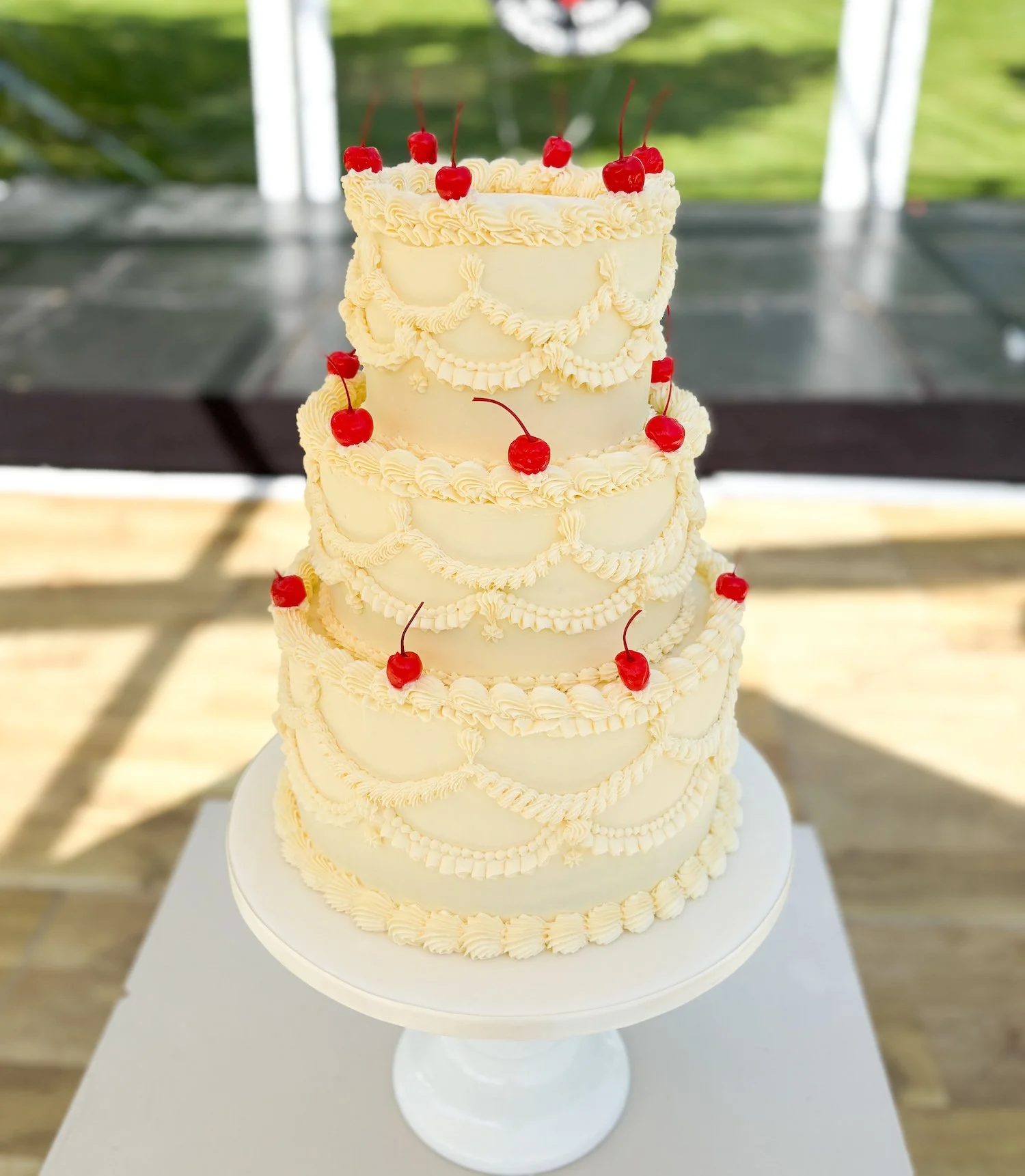 3-tier kitsch Lambeth wedding cake with cherries