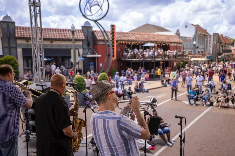  The annual Overton Square Crawfish Festival attracts thousands of visitors to Overton Square each spring 