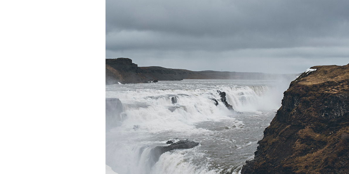 Iceland-Book-21x21-final-27101725.jpg