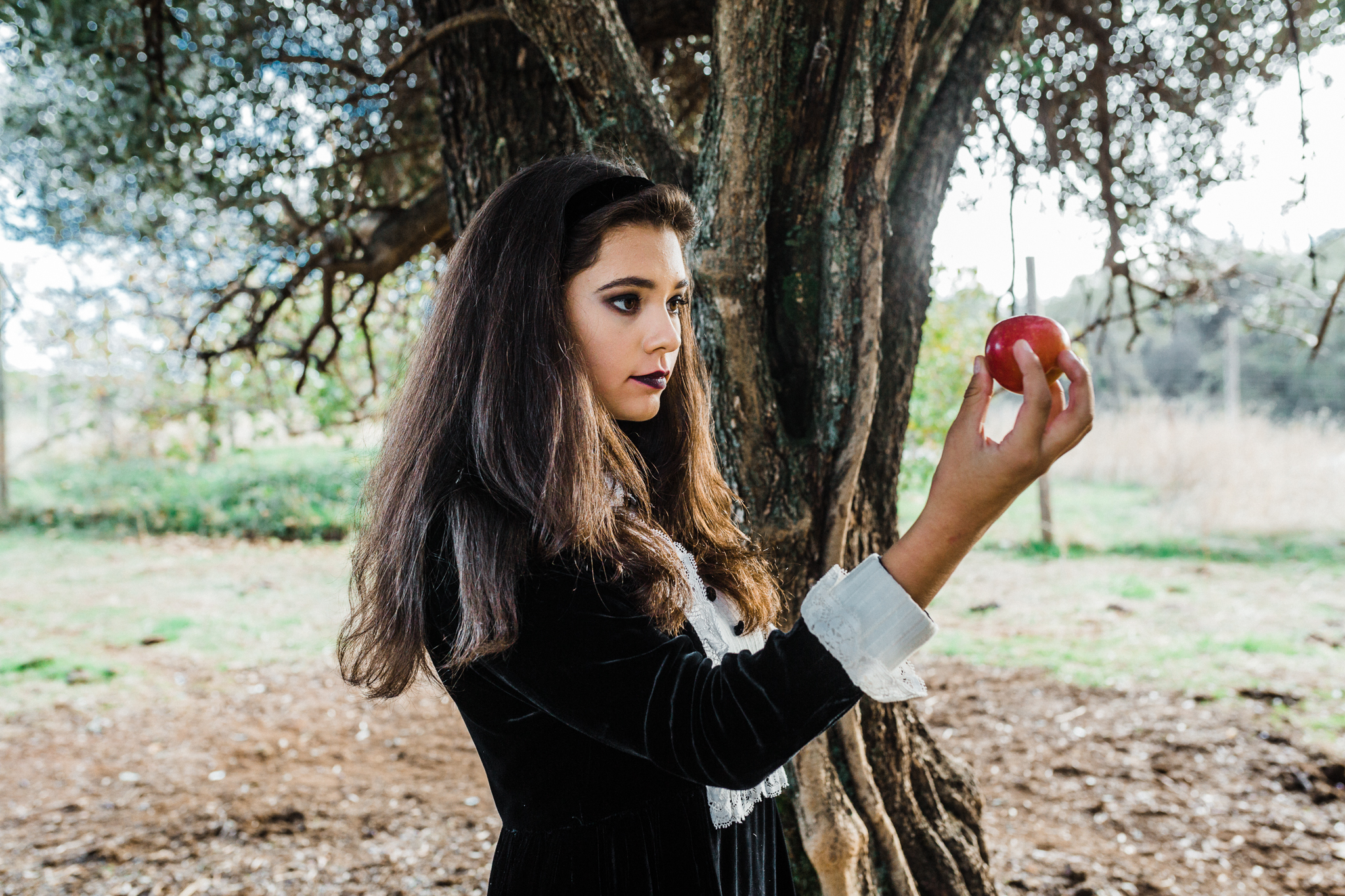 The Unconventional Portrait | Gothic Tea Party | Lenkaland Photo