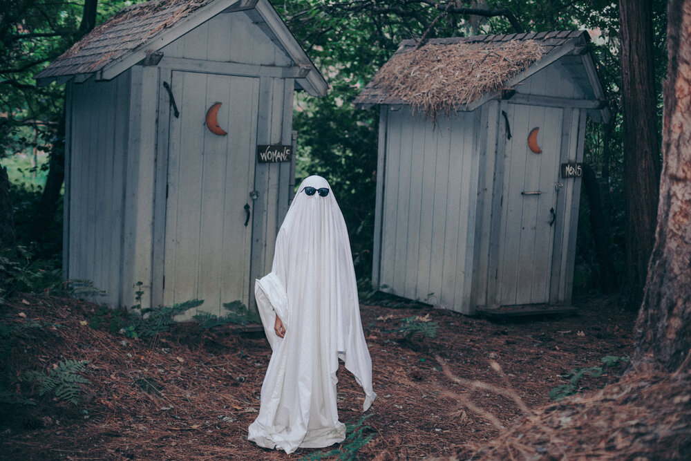 Ghost Photoshoot Challenge with Anika Vodicka | Photo by Lenka V