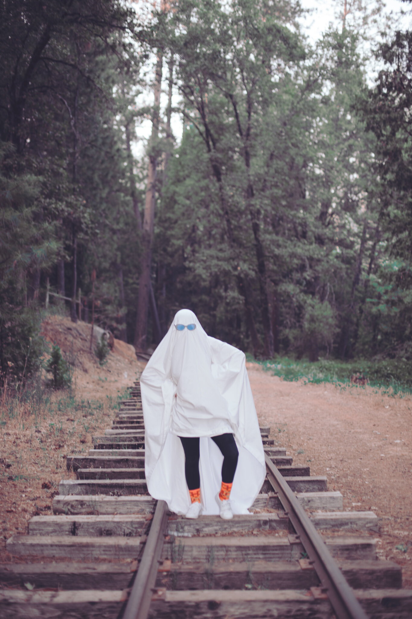Ghost Photoshoot Challenge with Anika Vodicka | Photo by Lenka V