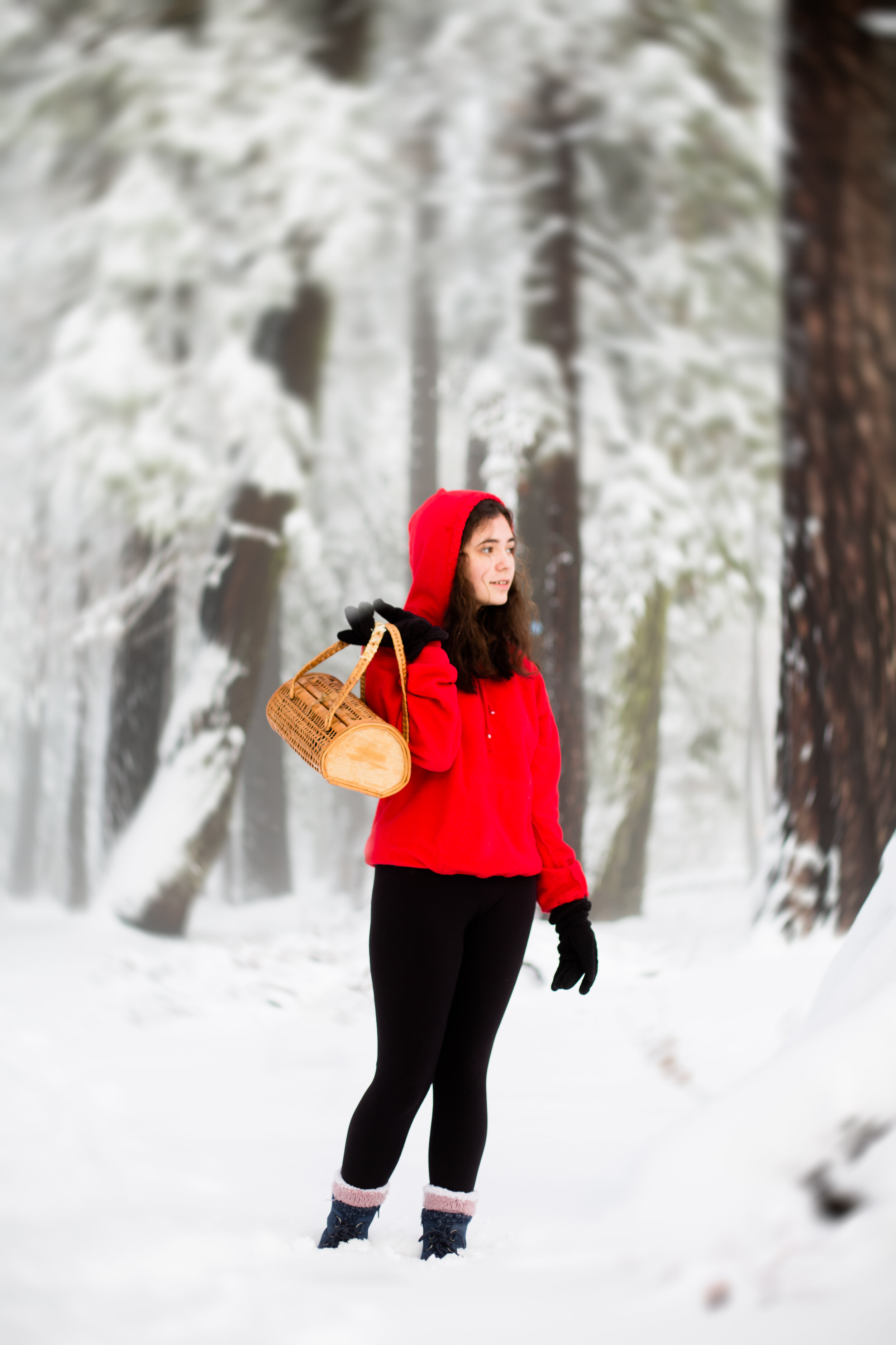 Red Riding Hood with Anika Vodicka | Photo by Lenka Vodicka of Lenkaland Photography