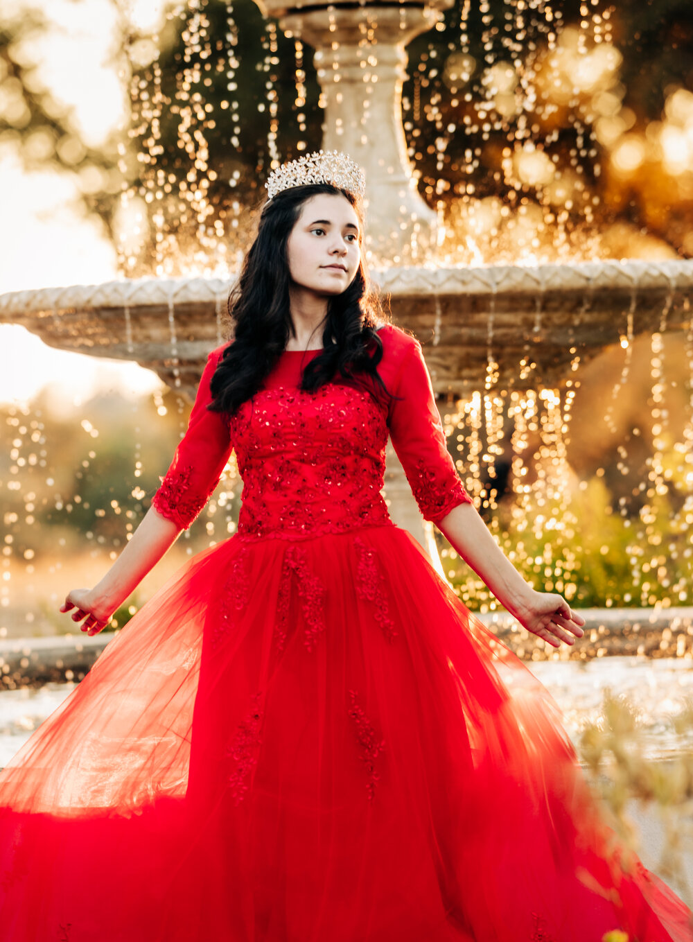 The Red Queen with Anika Vodicka | Photo by Lenka Vodicka of Lenkaland Photography