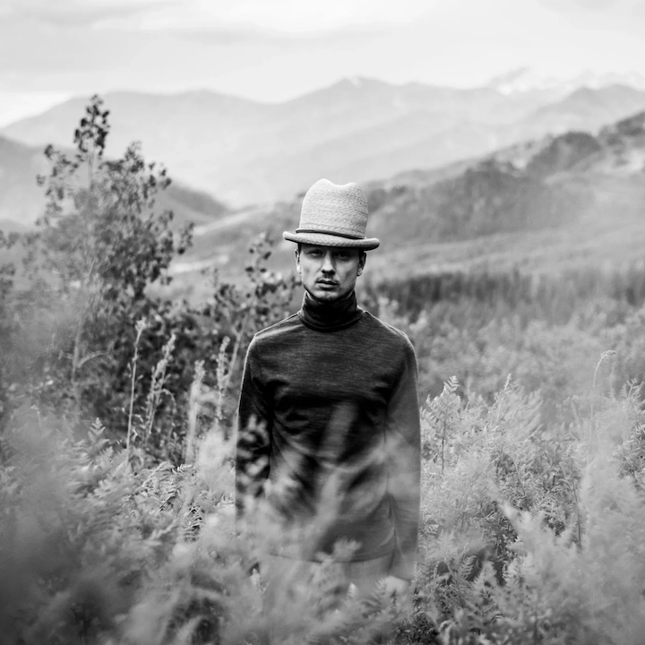 Serge Bulat - Portrait - C.png