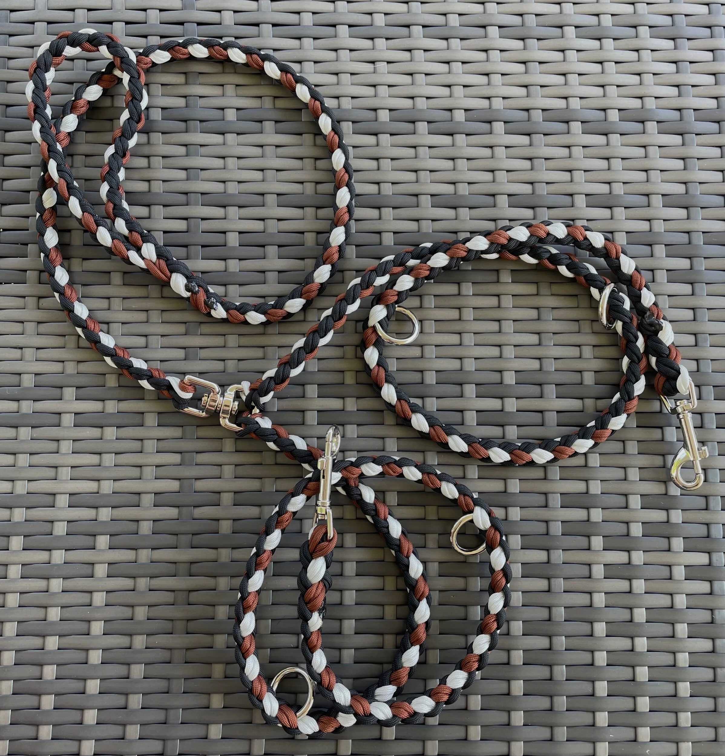 A6172F09-AB8B-4DF1-98BE-E6D7093A75F5