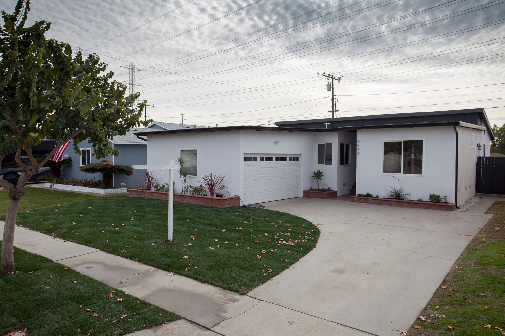 6048 Capetown St, Lakewood CA 