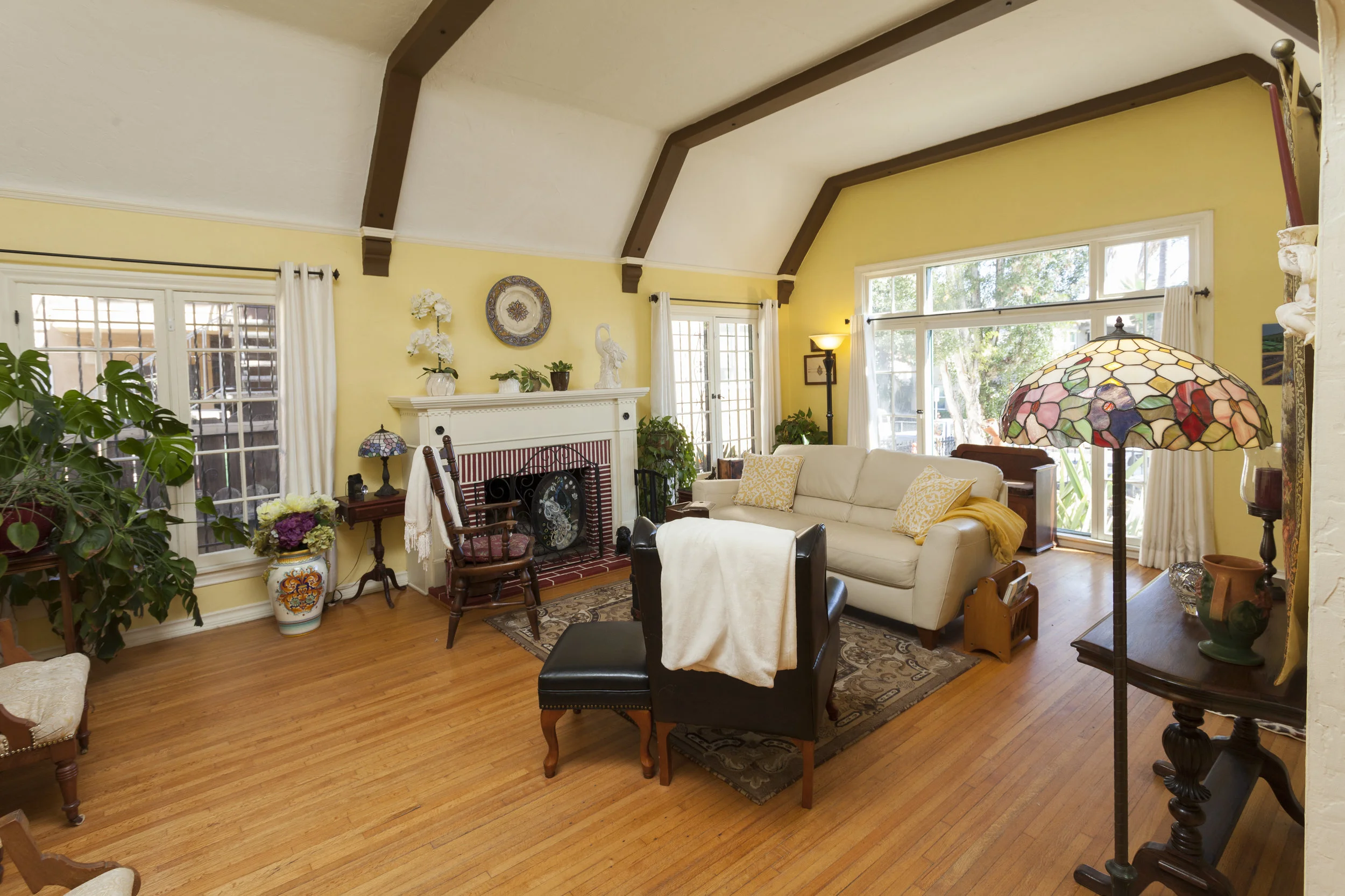 1975 Chestnut Ave, Long Beach CA