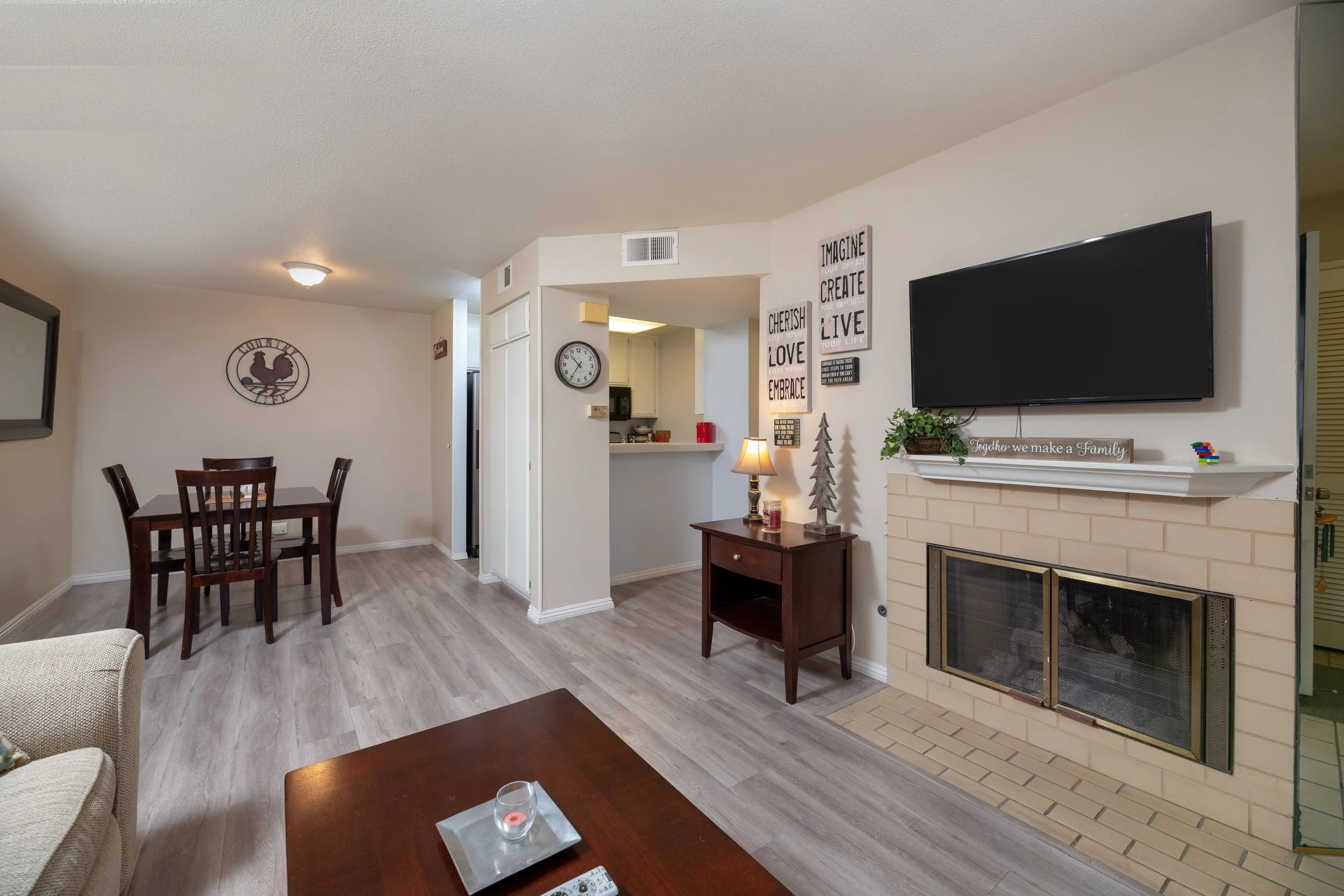 7336 Quill Dr, Unit 64, Downey