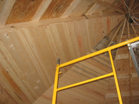 Small orb barely visible on side of rafter near the top.