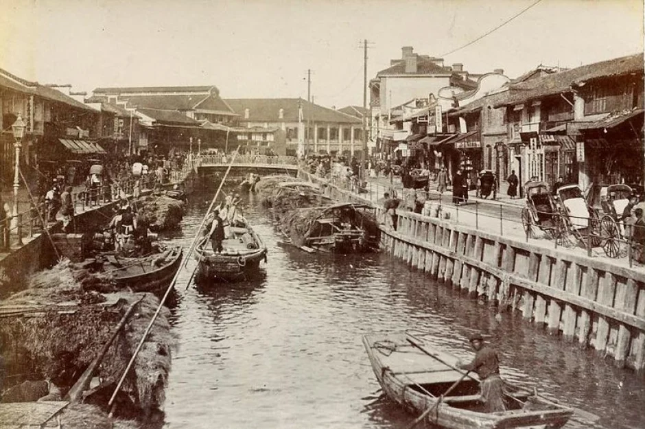 Historic Suzhou Creek, Bustling Trade Port Source: Cultural-China.com