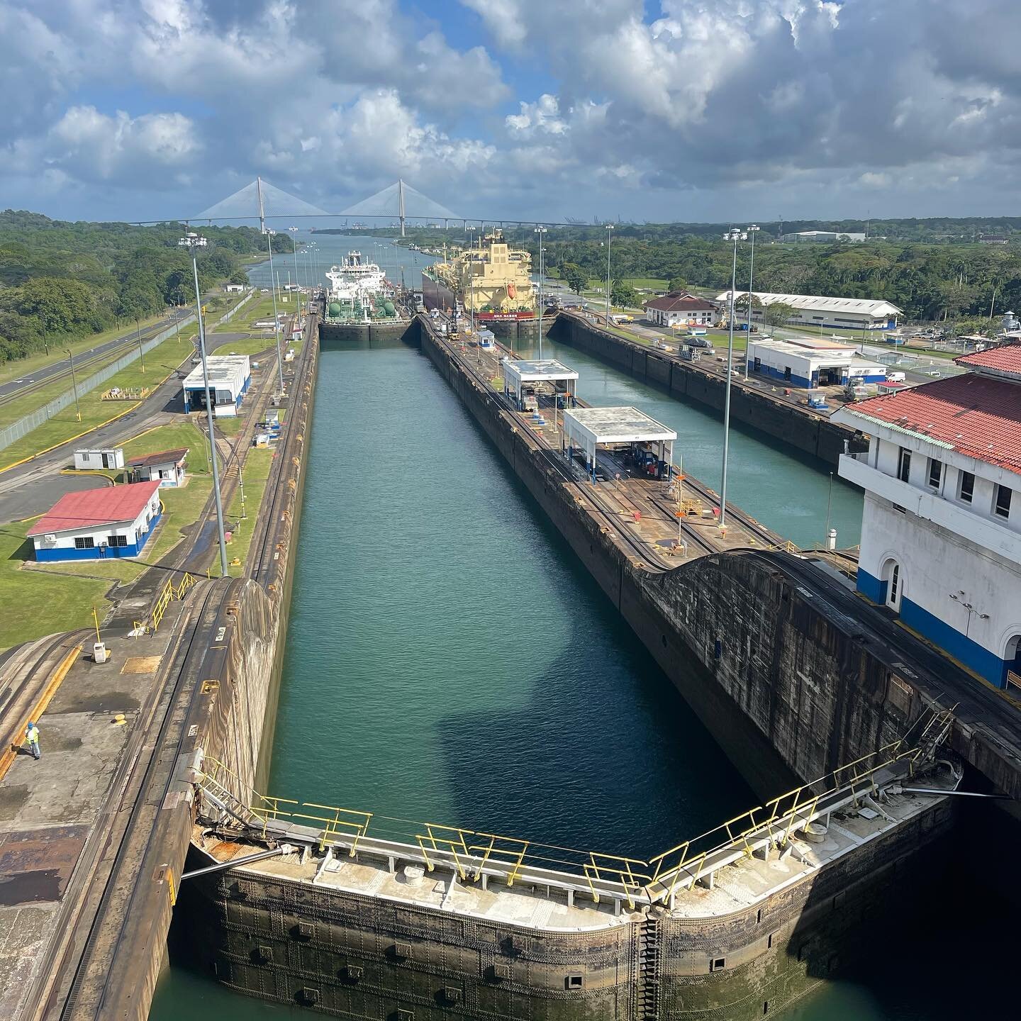 A breathtaking feat of engineering, the Panama Canal. We passed through on a ship and here is the journey and some of the details (from memory):
1- passing through the 3rd lock from the Caribbean Sea, looking at another ship in the first lock. The wa