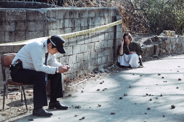 Korean movies are great at de-dramatizing certain concepts for maximum effect. This scene here was delightfully weird.