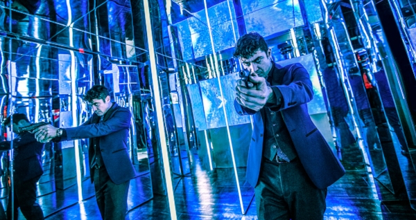 Of all the gun fu scenes in both movies, the art show was by far my favorite. It's way too bizarre to work and yet...