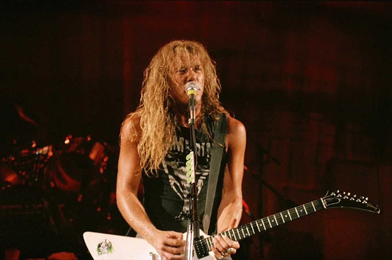 The Devil's Music : Master of Puppets and the Great Heavy Metal Debate