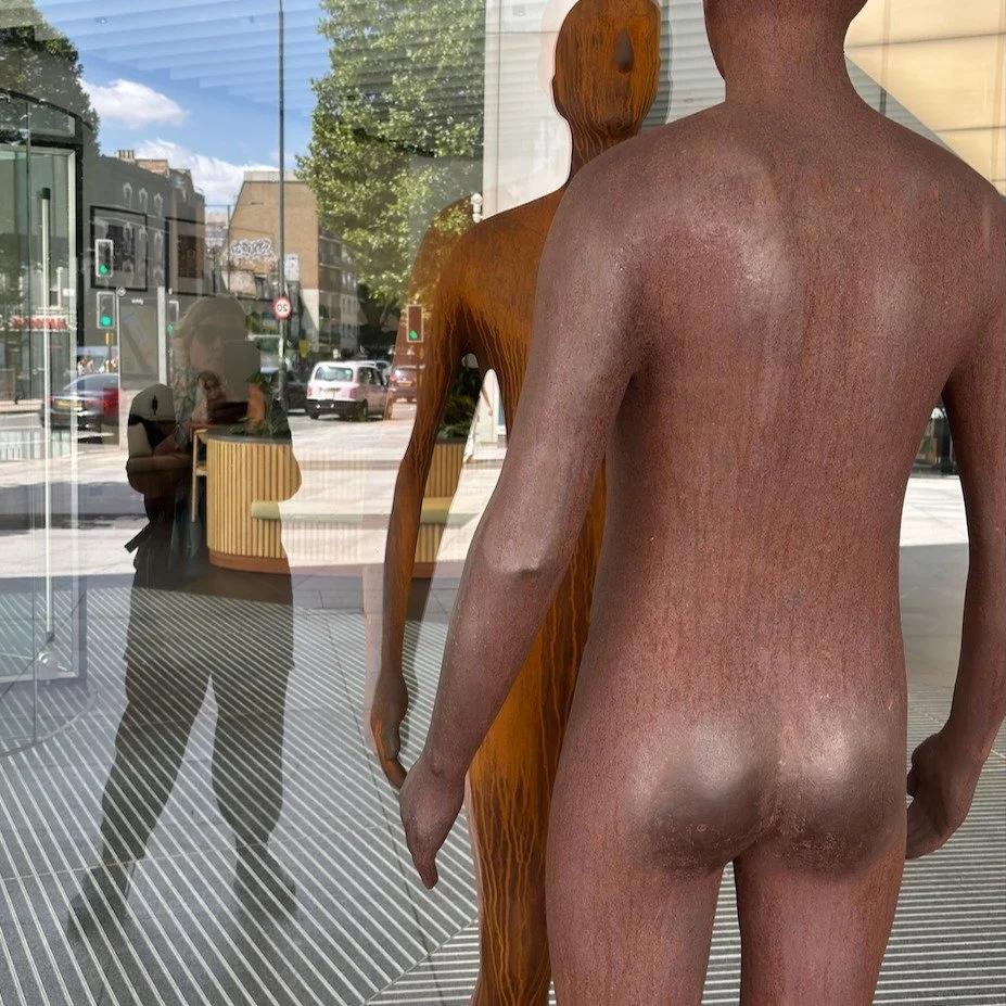 Scenes from this week's trip to London. All in one day - me and a Gormley, Brit Museum architecture v's mid century on the side of the rail track.