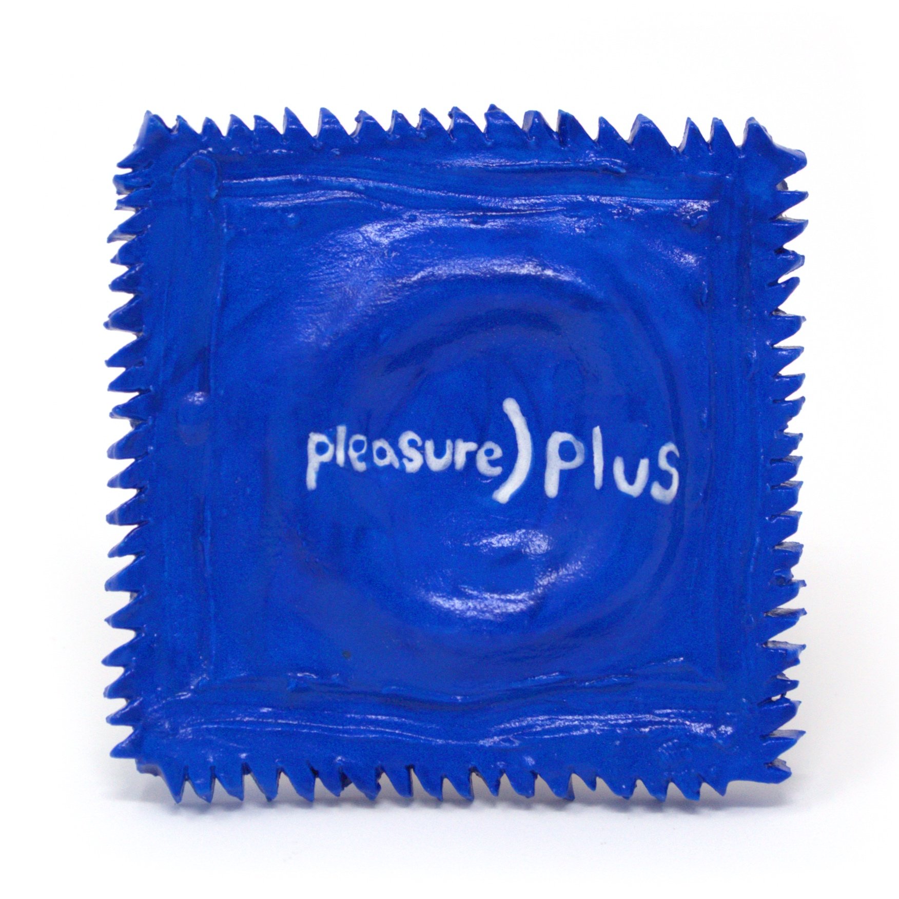 PLEASURE)PLUS Condom