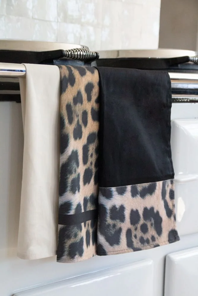 rockettstgeorge-set-of-3-leopard-print-tea-towel-lores.jpg