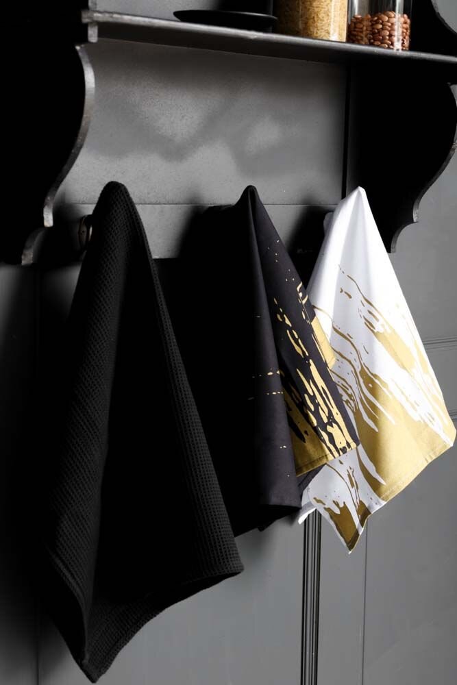 rockettstgeorge-assorted-tea-towels-with-gold-flash-lowres-lifestyle.jpeg