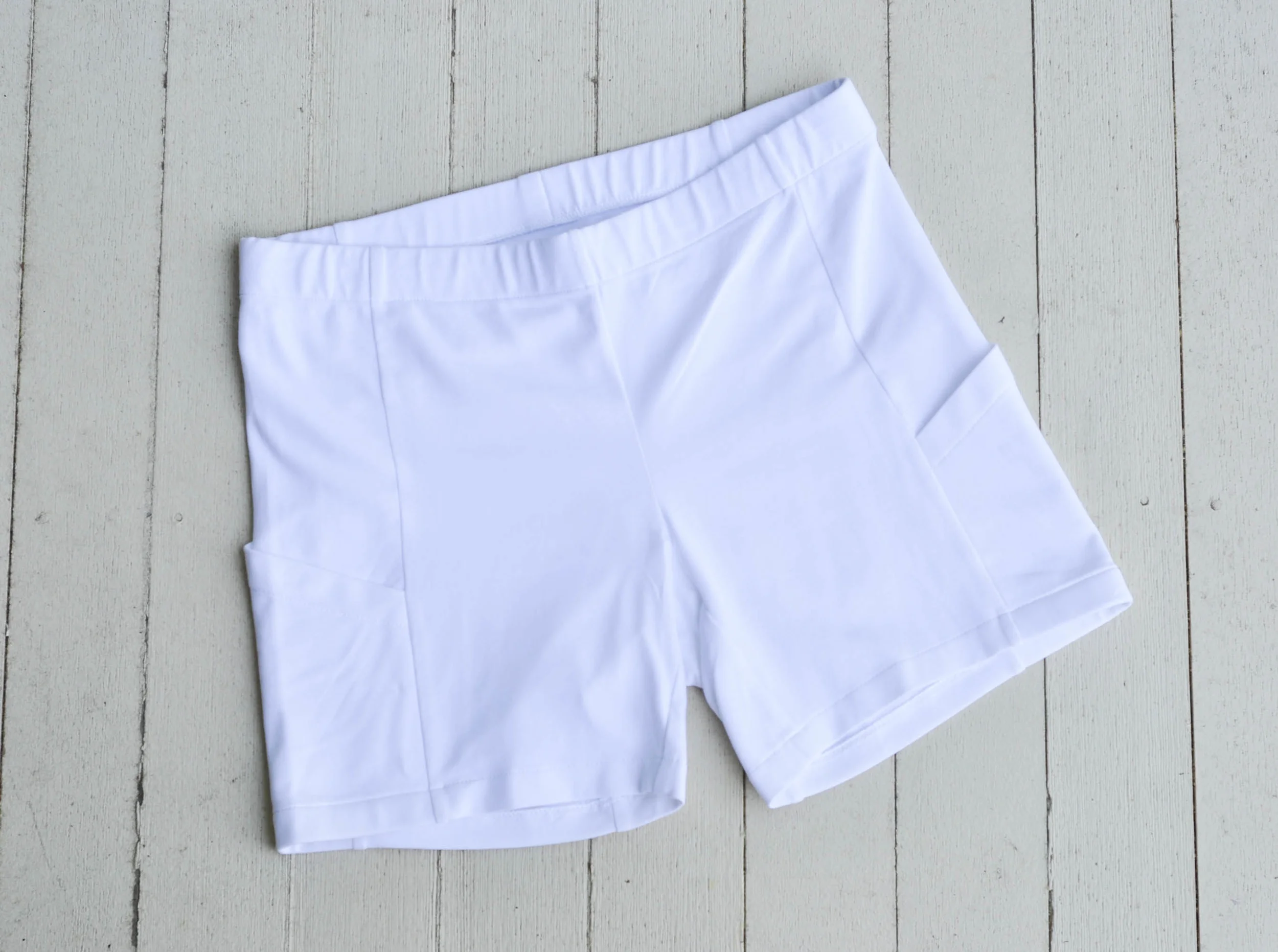 birdiewhite.jpg