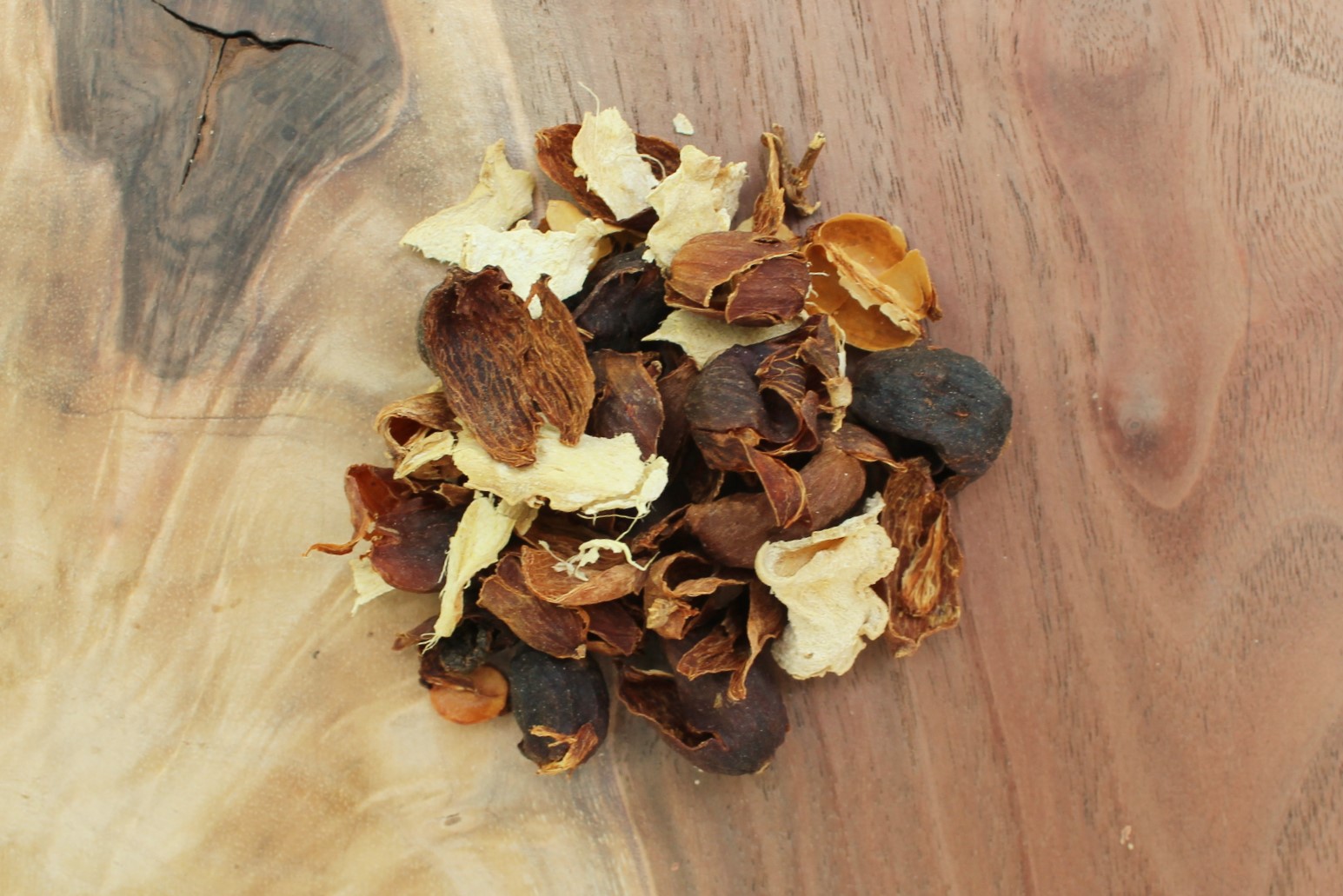Cascara Ginger loose leaf.JPG