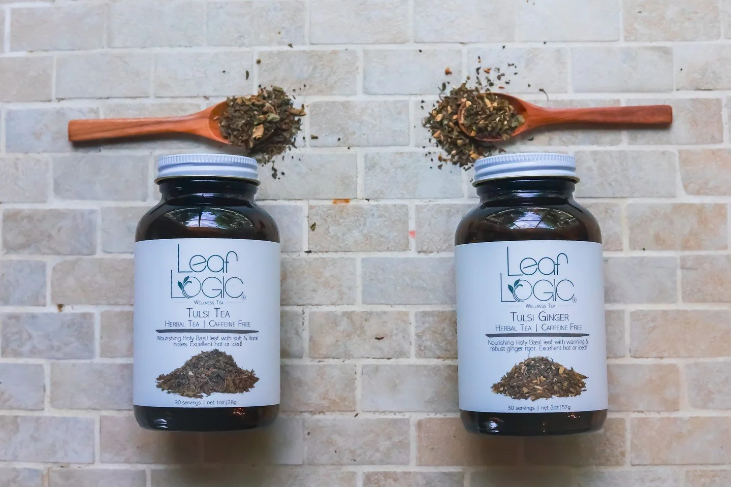 Adaptogenic herbs are known for their ability to help the body adapt during times of stress. Tulsi (Holy Basil) is a well known herb in the adaptogen family. Try some Tulsi tea to help your body during the stressful Holiday season ahead! ⁠
🌿⁠
🌱⁠
🍃