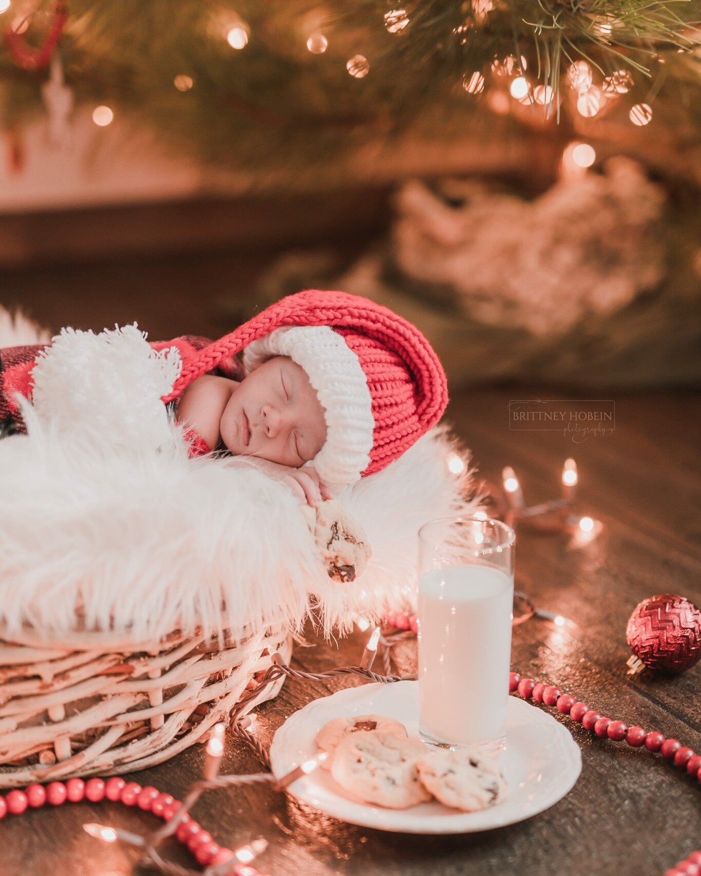 ѕ&alpha;&eta;т&alpha; в&alpha;ву
Sneak Peek // Brooks David
.
.
.
.
.
.
.
.
.
#christmasnewborn #santababy #newbornphotographer #colfaxwisconsin #eauclairephotographer #eauclairewisconsin #menomoniewisconsin #menomoniephotographer #deareststoryteller