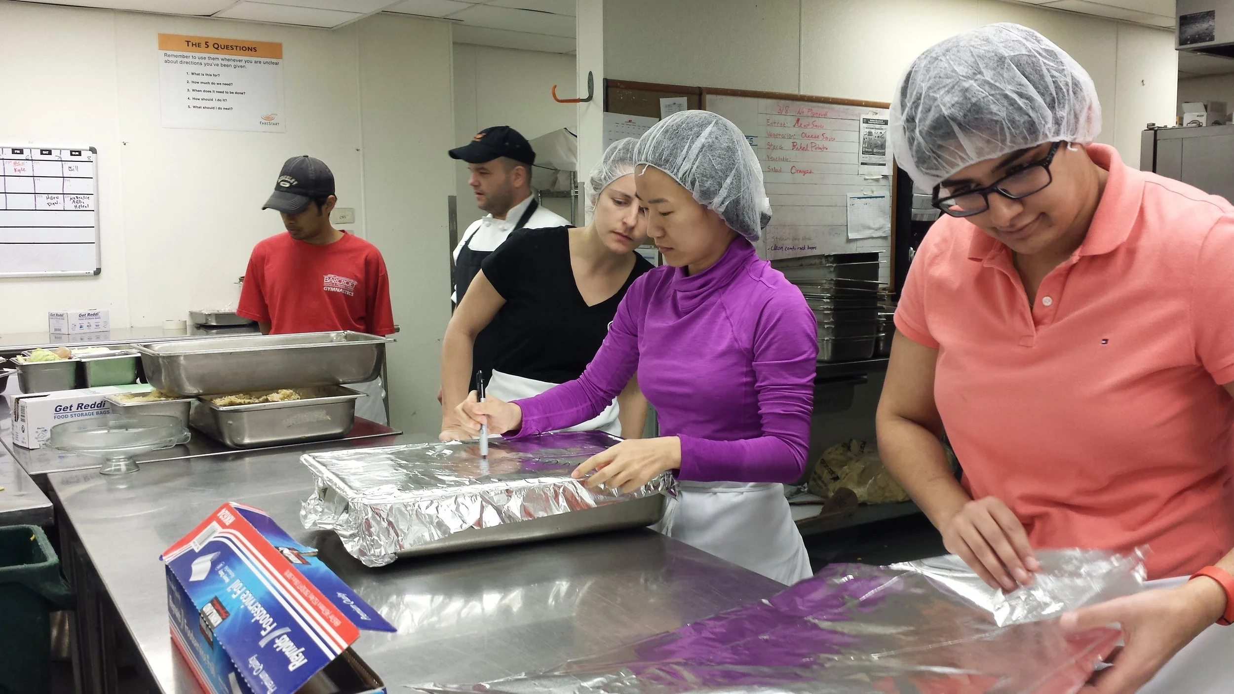 farestart-volunteering-382015_16789108822_o.jpg