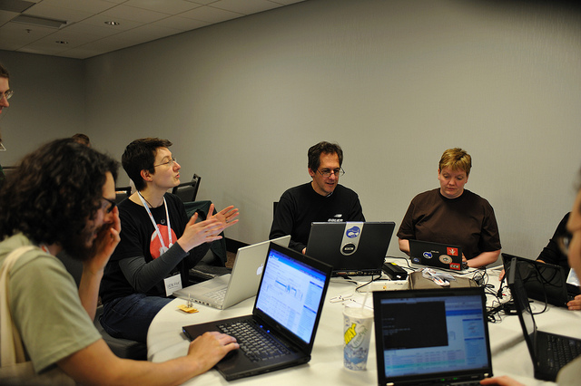 " ChX Coder Lounge " by Kathleen Murtagh. Licensed under CC by 2.0 by Flickr Creative Commons.