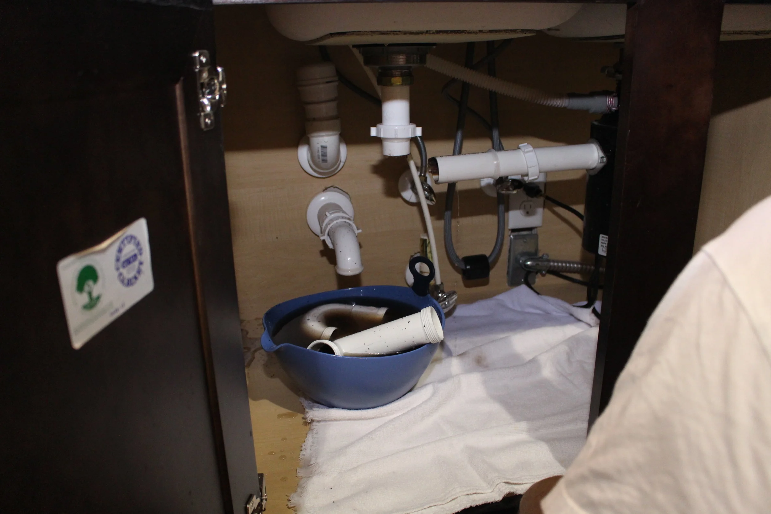 unclogging a garbage disposal