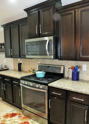 Kitchen1.jpg