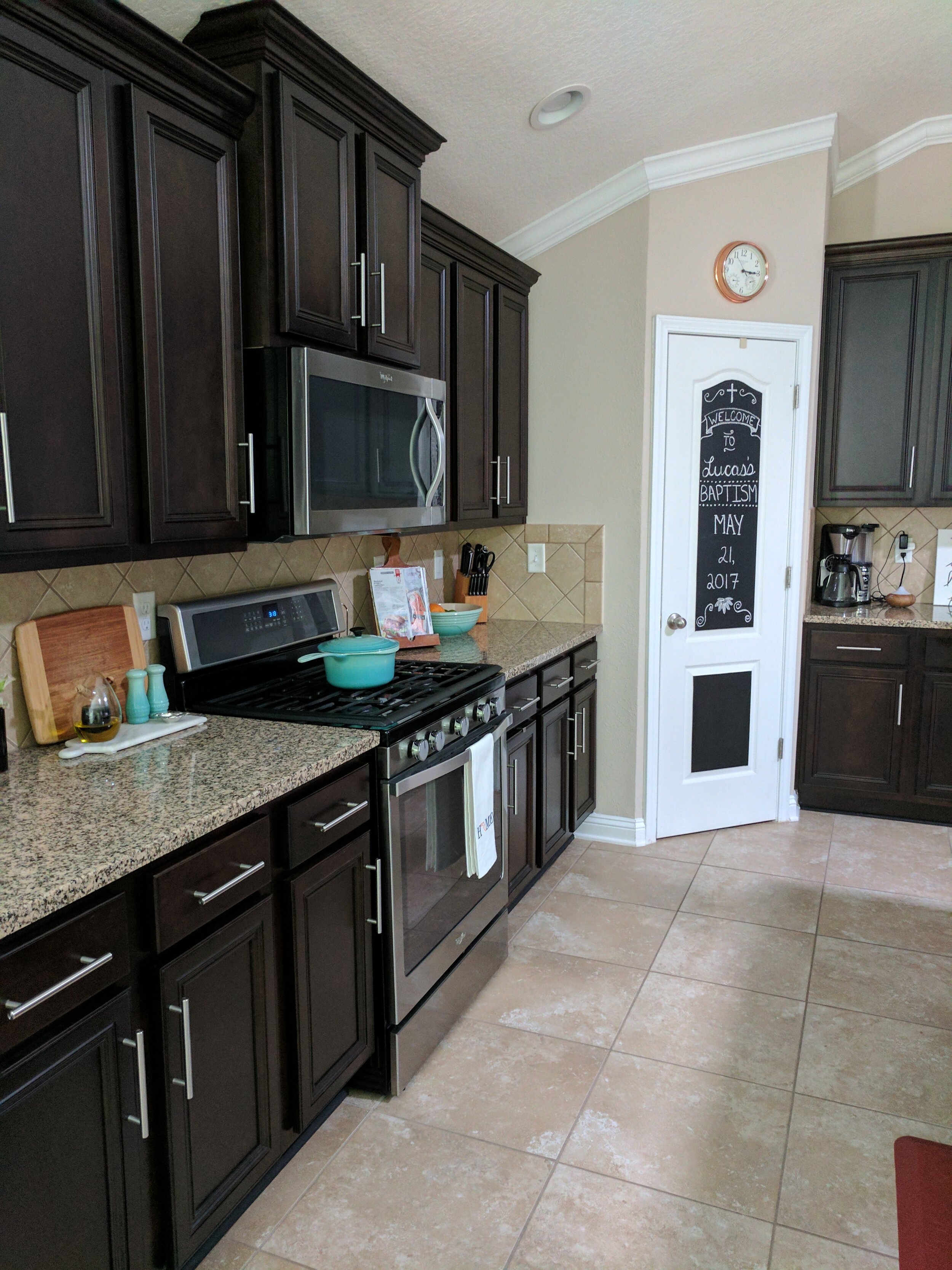 Painting Your Builder Grade Kitchen Cabinets