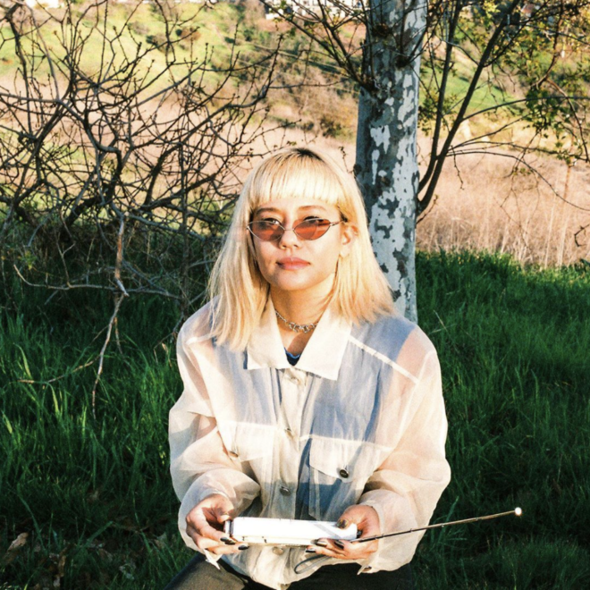 Buzzing Daily Review: "Sometimes" by Xelli Island