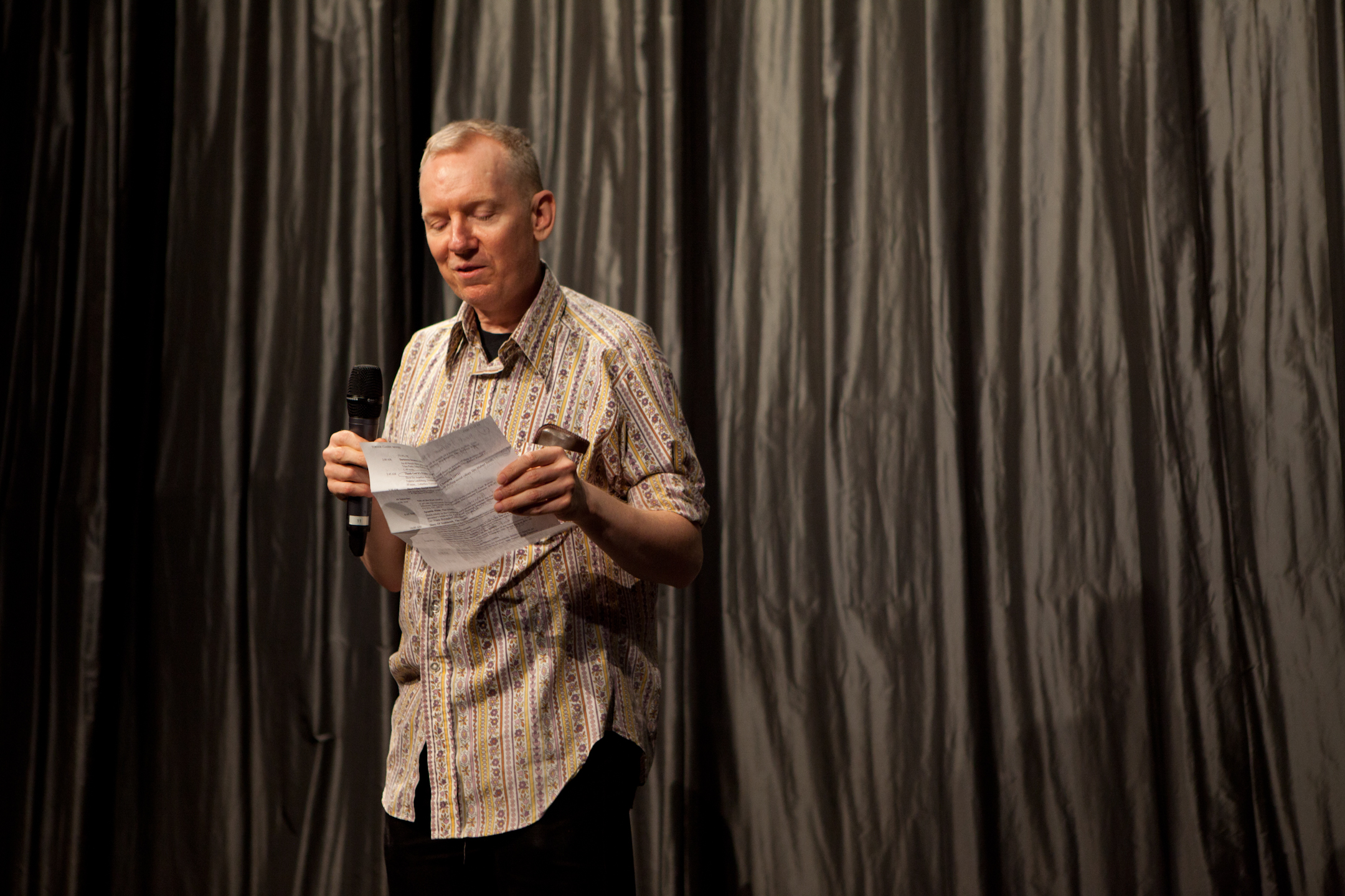  Queer|Art|Film presenter John Epperson introducing the May 2014 screening of  OUTRAGEOUS! .&nbsp;(Photo by Ryan Morris) 