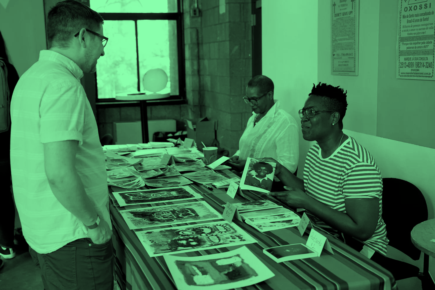 Heather+Lynn+Johnson+and+her+Mentor+Pamela+Sneed+at+the+2019+Queer_Art_Pride+Book+_+Print+Fair+(image+by+Travis+Chamberlain).JPG copy-2.png