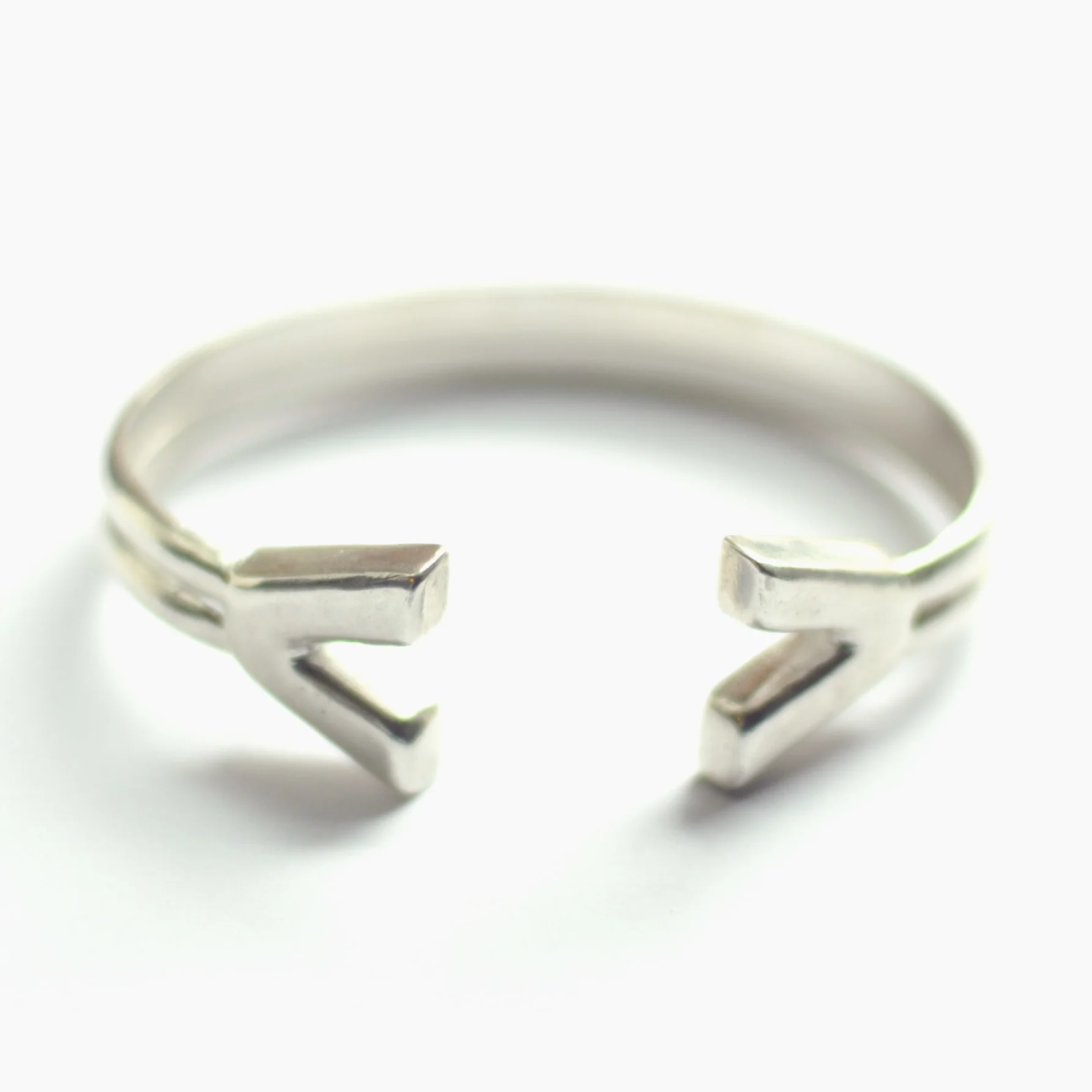 Astor cuff product shot.jpg
